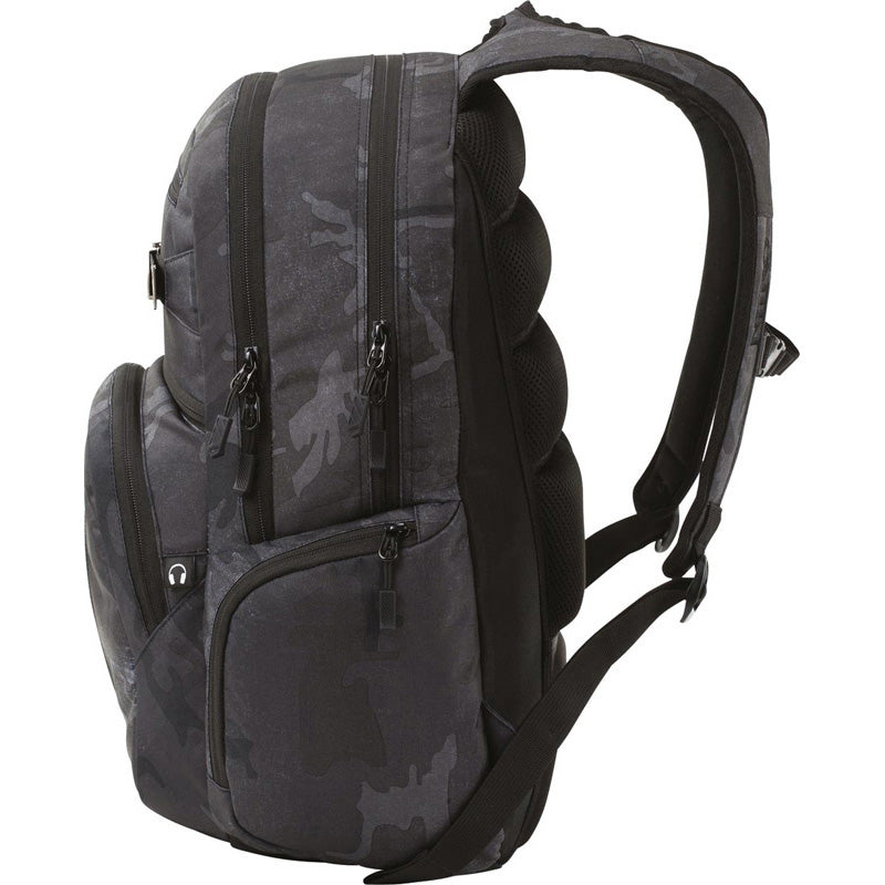 Black camo hero backpack sale